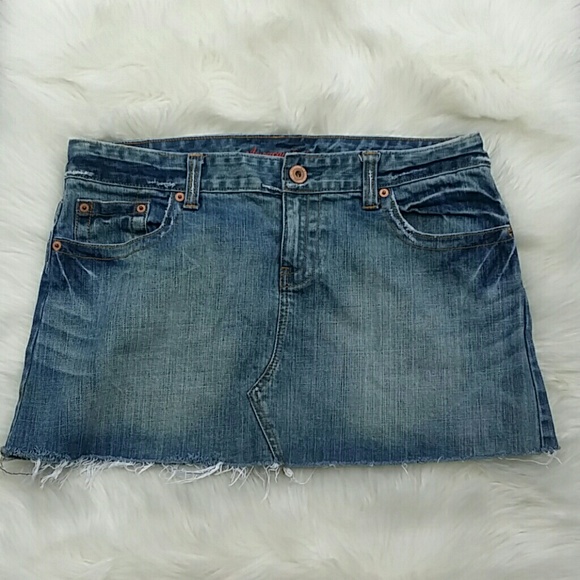 American Eagle Outfitters Dresses & Skirts - American Eagle denim mini skirt